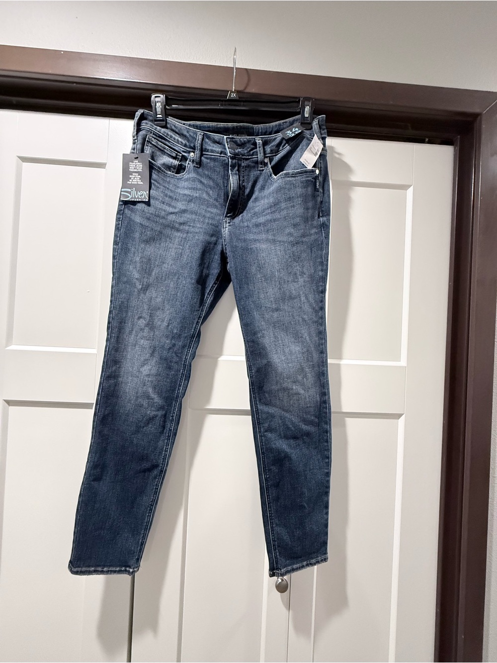 Silver Women's Skinny Jeans in Washed Blue Denim
